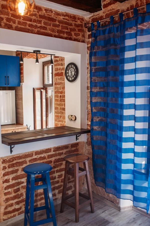 Cozy Loft В Самому Центрі Львова Lägenhet Exteriör bild